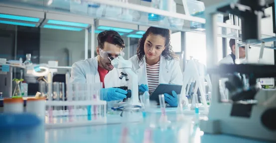 Antimicrobial Lab Tech Explanation Visual