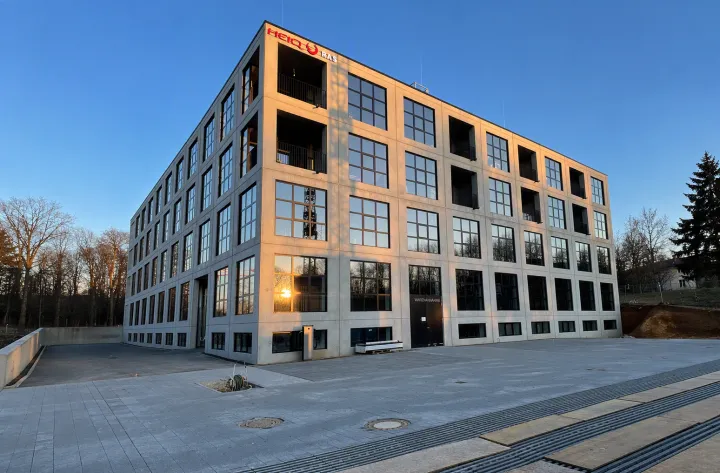 heiq-ras-building